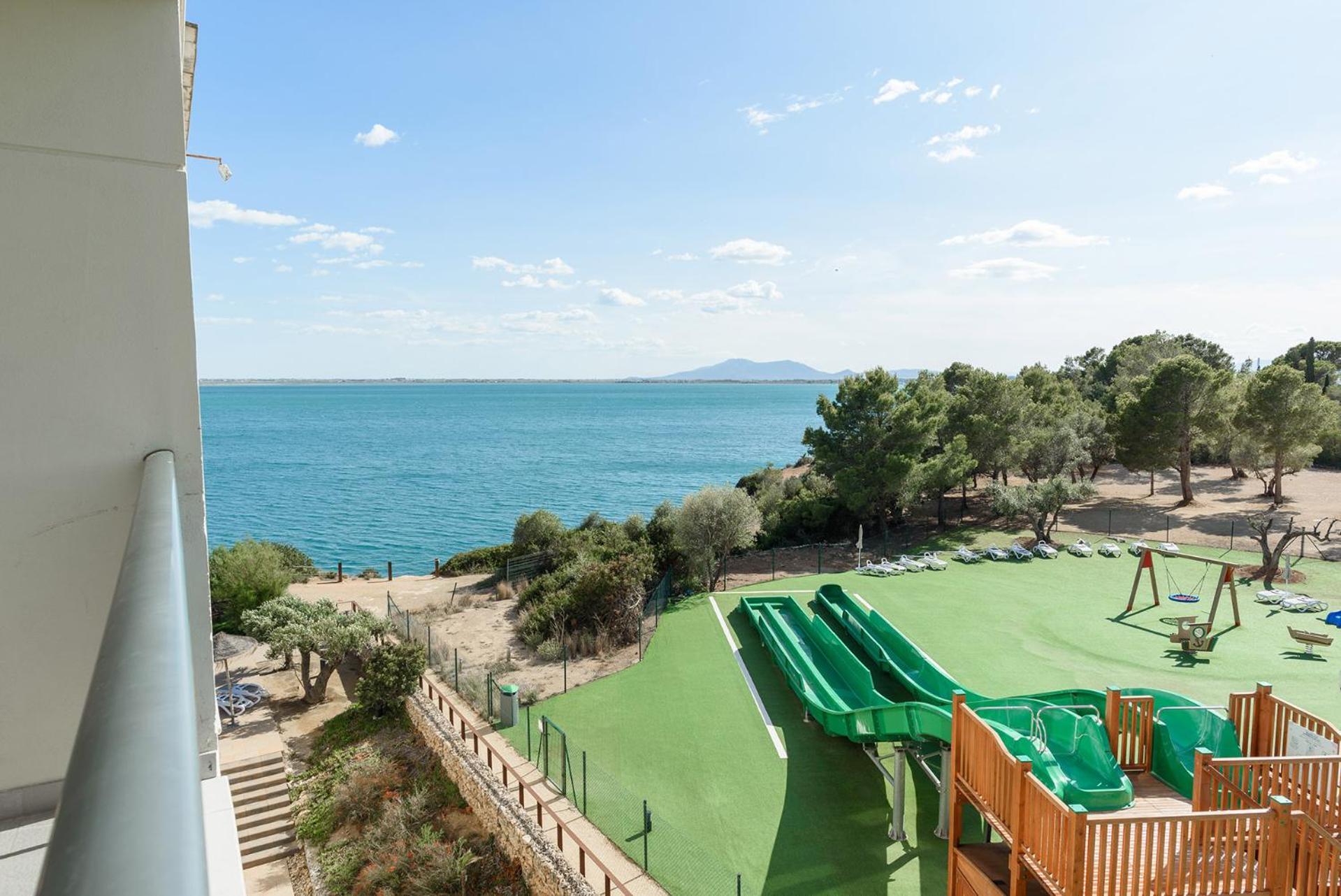 Fergus Cap Roig Hotel L'Ampolla Exterior photo